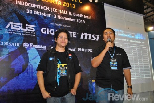 Saat-saat menegangkan bagi seluruh peserta datang saat Dedy Irvan dan Alva Jonathan mulai mengumumkan siapa saja finalis AOCT 2013 Nasional.