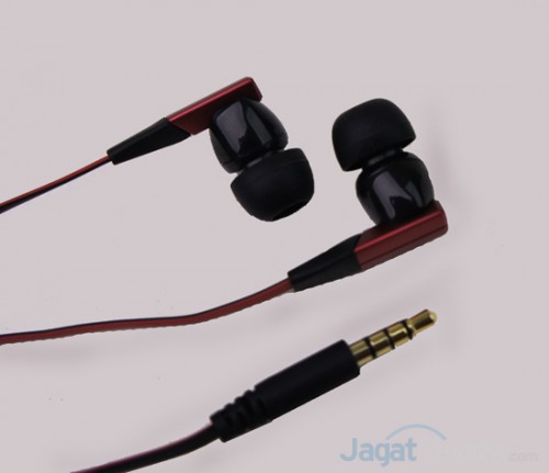 Hands-On Review: Headphone Genius HS-M230 – Siap Menjadi Teman Setia di Perjalanan 4 DSC03027