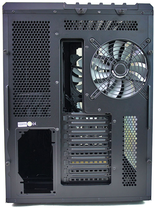 Review Corsair Carbide Series Air 540 - Casing dengan Dua Ruangan Terpisah 13 Tampak belakang dari Carbide Series Air 540