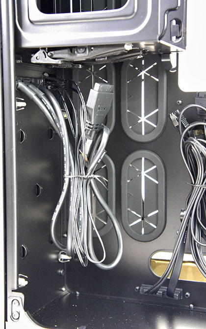 Review Corsair Carbide Series Air 540 - Casing dengan Dua Ruangan Terpisah 6 DSC03827