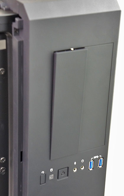 Review Corsair Carbide Series Air 540 - Casing dengan Dua Ruangan Terpisah 3 DSC03867