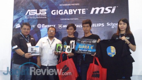 AOCT 2013 Nasional: Jawara Overclocking Amatir Telah Didapatkan! 6 Tim ABABIL bersama dengan perwakilan dari Corsair (DTG) dan MicroPack.