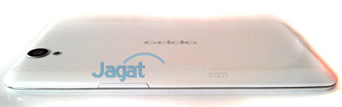 Oppo Find Mirror R819 - Sisi kanan