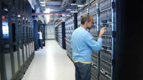 Intel: Tiap 400 Smartphone Ditangani 1 Server 1 intel