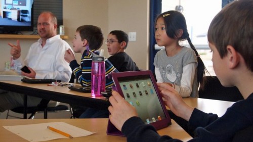 iPad Kuasai 94% Pasar Tablet untuk Pendidikan 1 ipad7