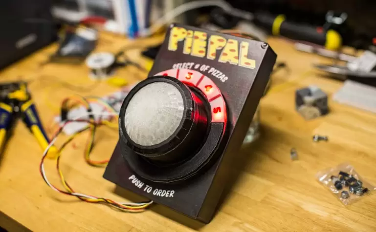 piepal pizza delivery button 4