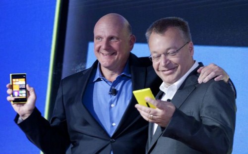 Pemegang Saham Nokia Telah Setujui Penjualan ke Microsoft 1 stephen-elop-steve-ballmer-2