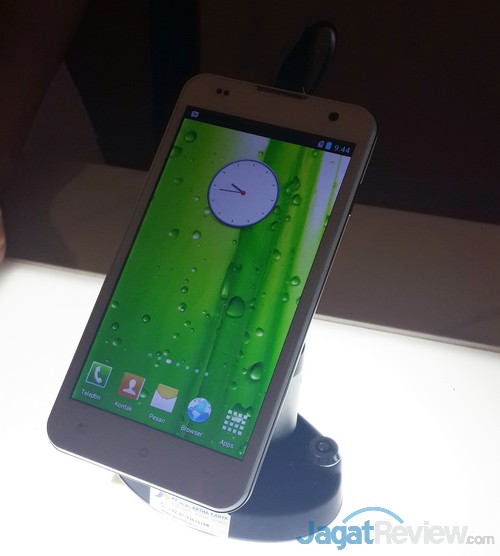 Venera Memperkenalkan Smartphone Terbaru dengan Harga Terjangkau 2 3