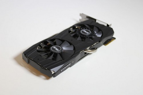 ASUS Sediakan Dua Varian GTX 780Ti DCU2 Merah dan Emas 1 Asus_dc2_2_0003_3