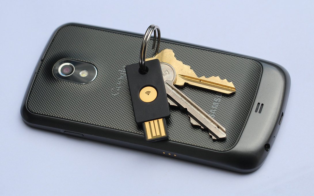 Google Kembangkan Kunci Fisik Password 5 Google 21