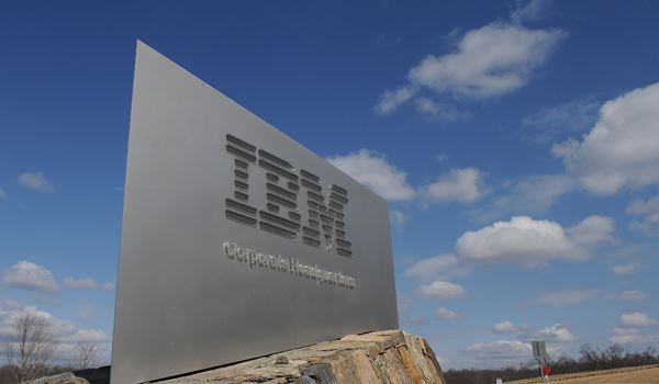 Direct Release: IBM X-Force: Identitas yang Dicuri dan Kerentanan Software yang Menjadi Ancaman Bisnis di Tahun 2019 1 IBM 2