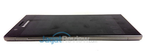 Lenovo K900 - Bagian Kanan