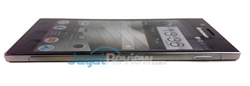 Lenovo K900 - Bagian Kiri