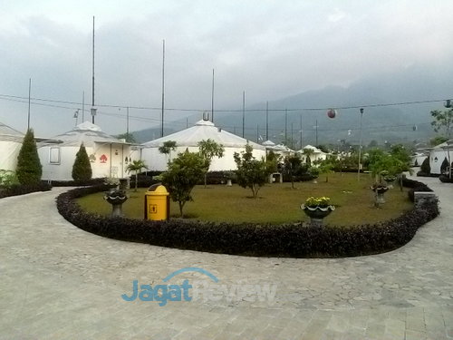 Lenovo K900 - Hasil Kamera Depan Outdoor