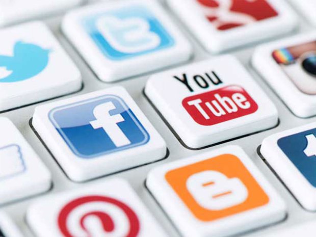 Gereja di AS Siarkan Khotbah Natal via Instagram dan Youtube 3 Natal 2