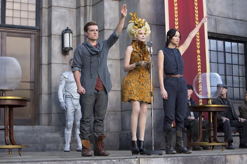 Weekend Box Office: Disney  catching-fire1
