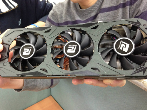 PowerColor Siapkan Radeon R9 290X dengan Sistem Pendingin PCS+ 23 powercolor radeon r9 290Xpcs+ 01