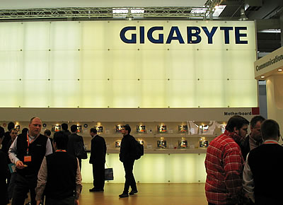 Gigabyte Selenggarakan Extreme Overclocking Event di CES 2014! 92 Booth gigabyte 1