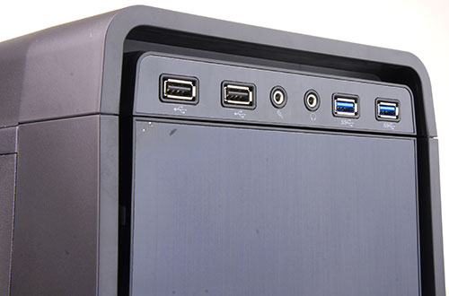 Hands-On Review Thermaltake Urban S31: Lengkap Dengan Dock Hard Disk! 7 Front panel Dari kiri kekanan: 2 x USB 2.0, 3.5 mm microphone jack, 3.5 mm headphone, 2 x USB 3.0