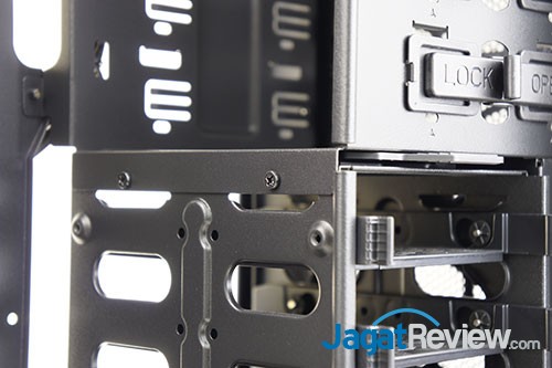 HAF Stacker 935 (925 + 915R): Casing Full Mod Tower dengan Konfigurasi Tanpa Batas 5 SDSC00059