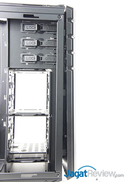 HAF Stacker 935 (925 + 915R): Casing Full Mod Tower dengan Konfigurasi Tanpa Batas 3 SDSC00068