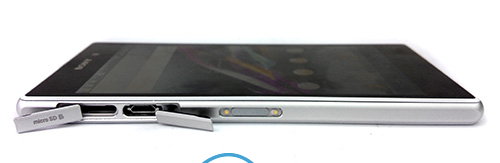 Review Sony Xperia Z1: Smartphone Android Tahan Air Terbaik 13 Sony Xperia Z1 - Bagian Kiri