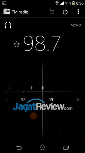 Review Sony Xperia Z1: Smartphone Android Tahan Air Terbaik 10 Sony Xperia Z1 - FM Radio