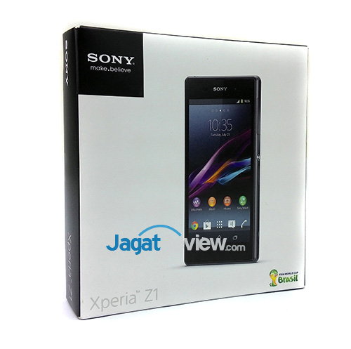Review Sony Xperia Z1: Smartphone Android Tahan Air Terbaik 3 Sony Xperia Z1 - Kemasan