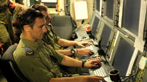 Hacker Berhasil Bobol 15 Komputer Dephan Israel 2 israel