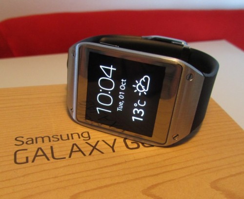 Samsung akan Hadirkan Display Fleksibel di Galaxy Gear 2 2 samsung-galaxy-gear111