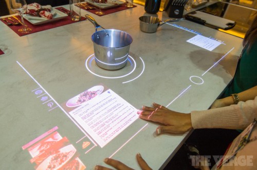 Whirpool Pamerkan Teknologi Dapur Masa Depan 2 photo source: www.theverge.com