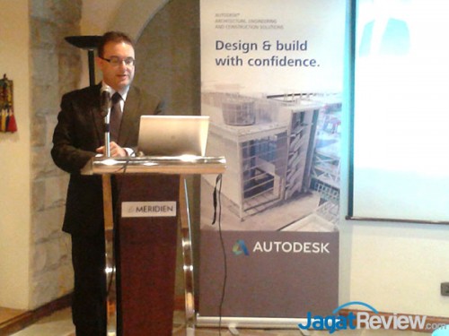 Autodesk University Extension Buka Wawasan akan Teknologi Desain 3 Phil Lazarus, Regional BIM Manager Lend Lease untuk Asia