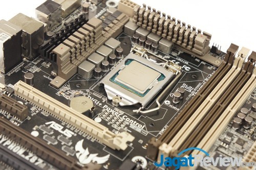 Review ASUS Gryphon Z87: Motherboard Tangguh dari Asus 1 SONY DSC