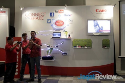 Canon iMAGE Gateway: Cloud Service untuk Kamera Digital Canon 2 Demo langsung CiG dengan menggunakan PowerShot SX700.