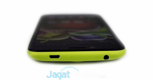 Review Cyrus Cerry Slim: Android Quad Core Murah Berlayar Besar 14 Cyrus Cerry Slim Slot dan Tombol 2