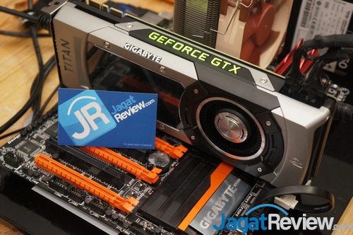 Preview Gigabyte NVIDIA GeForce GTX TITAN Black 1 DSC05816s