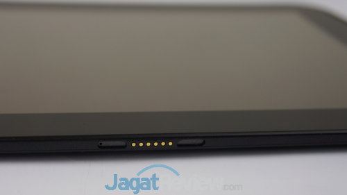Review Google Nexus 10 (KitKat): Tablet Android Dual Core Kencang 17 Nexus 10 Slot dan Tombol (1)