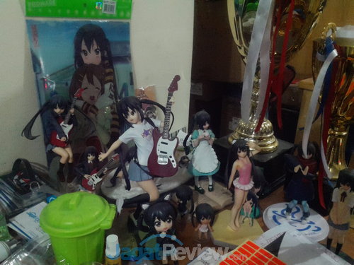 Review Google Nexus 10 (KitKat): Tablet Android Dual Core Kencang 10 Nexus 10 hasil foto indoor (kamera belakang)