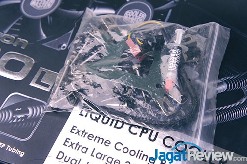 Review Cooler Master Nepton 280L, Water Cooling dengan Radiator Ekstra Besar 1 Perlengkapan Nepton 280L ini dibungkus dalam 1 plastik
