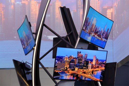 Samsung Resmi Luncurkan UHD TV Layar Lengkung 2 Samsung 2 (4)