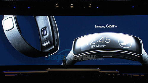 Samsung Meluncurkan Galaxy Gear Baru pada MWC 2014 2 Samsung Galaxy Gear Fit