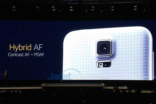 Samsung Luncurkan Galaxy S5 di MWC 2014 2 Samsung Galaxy S5 Back