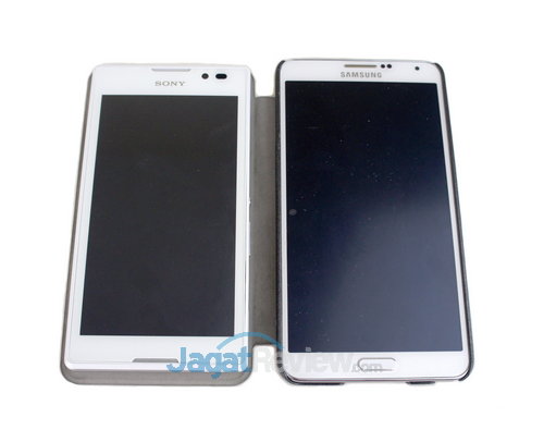 Review Xperia C:Smartphone Android Quad Core Murah Versi Sony 2 Sony Xperia C _ 02