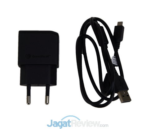 Review Xperia C:Smartphone Android Quad Core Murah Versi Sony 7 Sony Xperia C _ 07