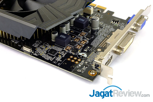 Review ASUS GeForce GTX 750 OC: Maxwell Murah dengan Performa Extra 4 asus gtx 750 oc 1gb power & sli connector