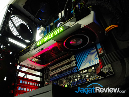 Review Gigabyte GeForce GTX TITAN Black: Kencang & Bertenaga 1 gigabyte gtx titan black on system