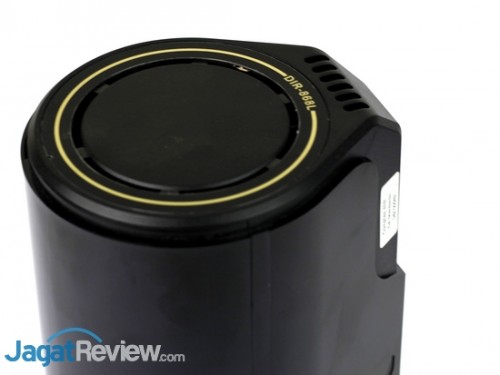 Hands-On Review D-Link DIR-868L: Router Wireless AC Berbentuk Unik 5 D-Link DIR868L (30)