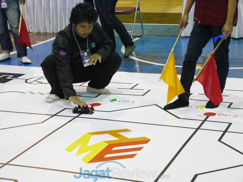 E-TIME 2014: Pameran dan Kompetisi Teknologi Tingkat Nasional 2 E-TIME 2014 PNJ (3)