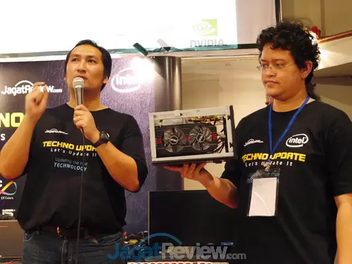 Pengenalan Teknologi Terbaru di Seminar Techno Update 2014 5 Techno Update 2014 (14)