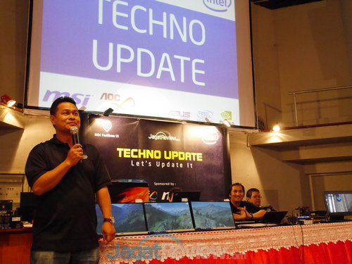 Pengenalan Teknologi Terbaru di Seminar Techno Update 2014 2 Techno Update 2014 (8)